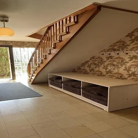 Holiday home Gruppenfreundliche Villa In Liesen