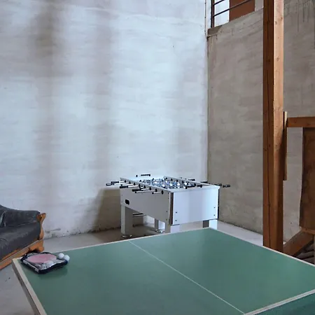 Gruppenfreundliche Villa In Liesen