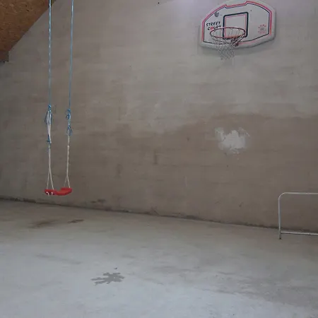 Gruppenfreundliche In Liesen Casa vacanze *