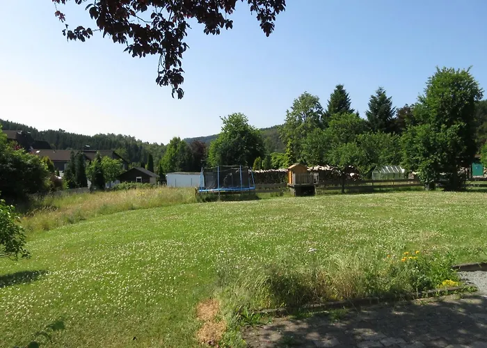 Сasa de vacaciones Gruppenfreundliche In Liesen *